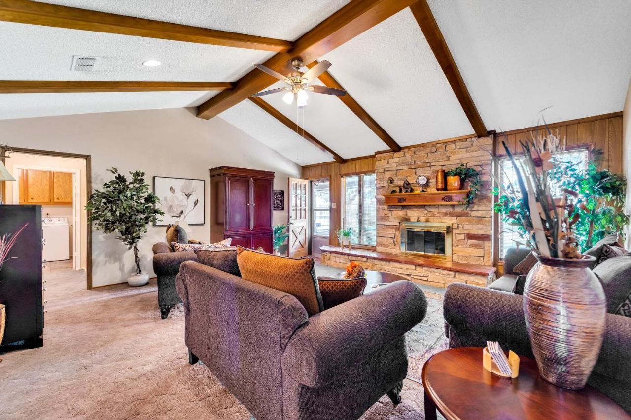 Homestead House - In Shadow Hills Golf Course Division Home Lubbock Exterior foto